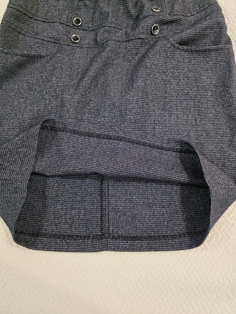 Must Have Gray Button-Accent Pencil Skirt Size Medium Career Office